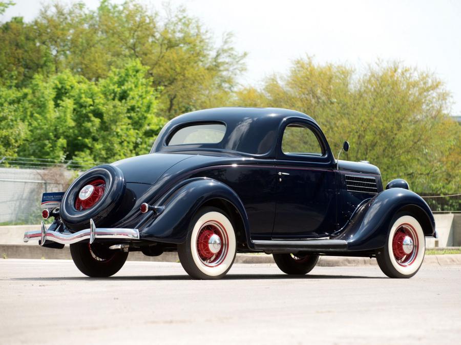  Ford V8 Deluxe 3-Window Coupe 1935 года  (фото 14 из 20)